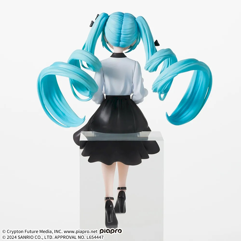 HATSUNE MIKU chokonose Premium Figure Cinnamoroll Osumashi