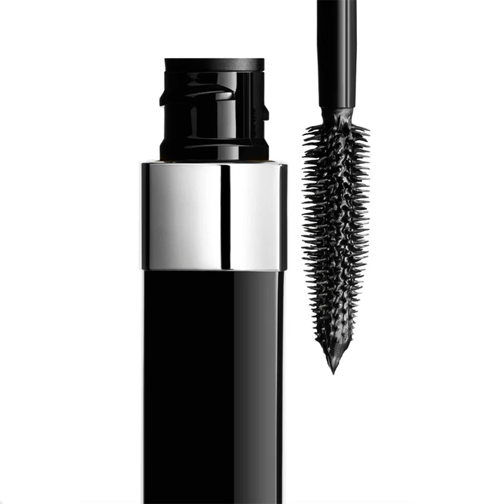 CHANEL INIMITABLE EXTRÊME - Definition and Smudgeproof Mascara