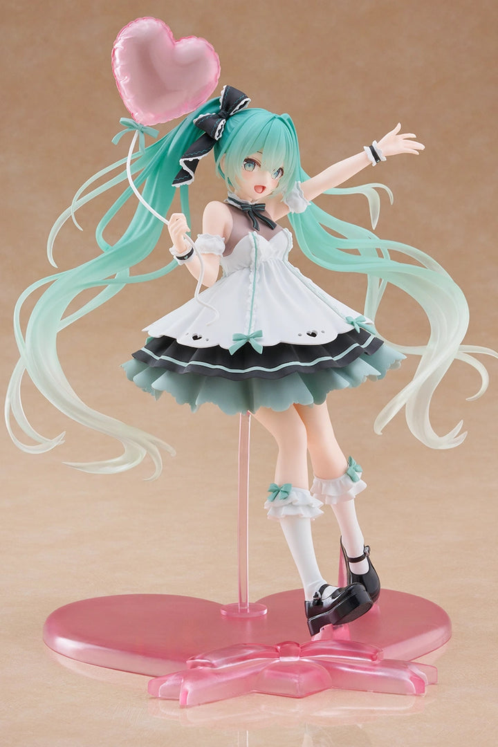 HATSUKE MIKU Birthday 2025 AMP Figure-Party ver.-