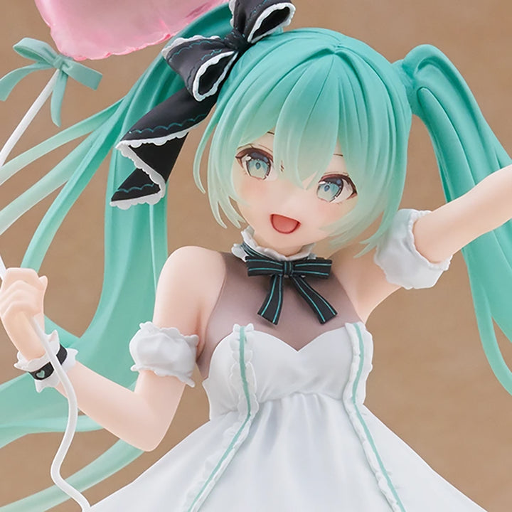 HATSUKE MIKU Birthday 2025 AMP Figure-Party ver.-