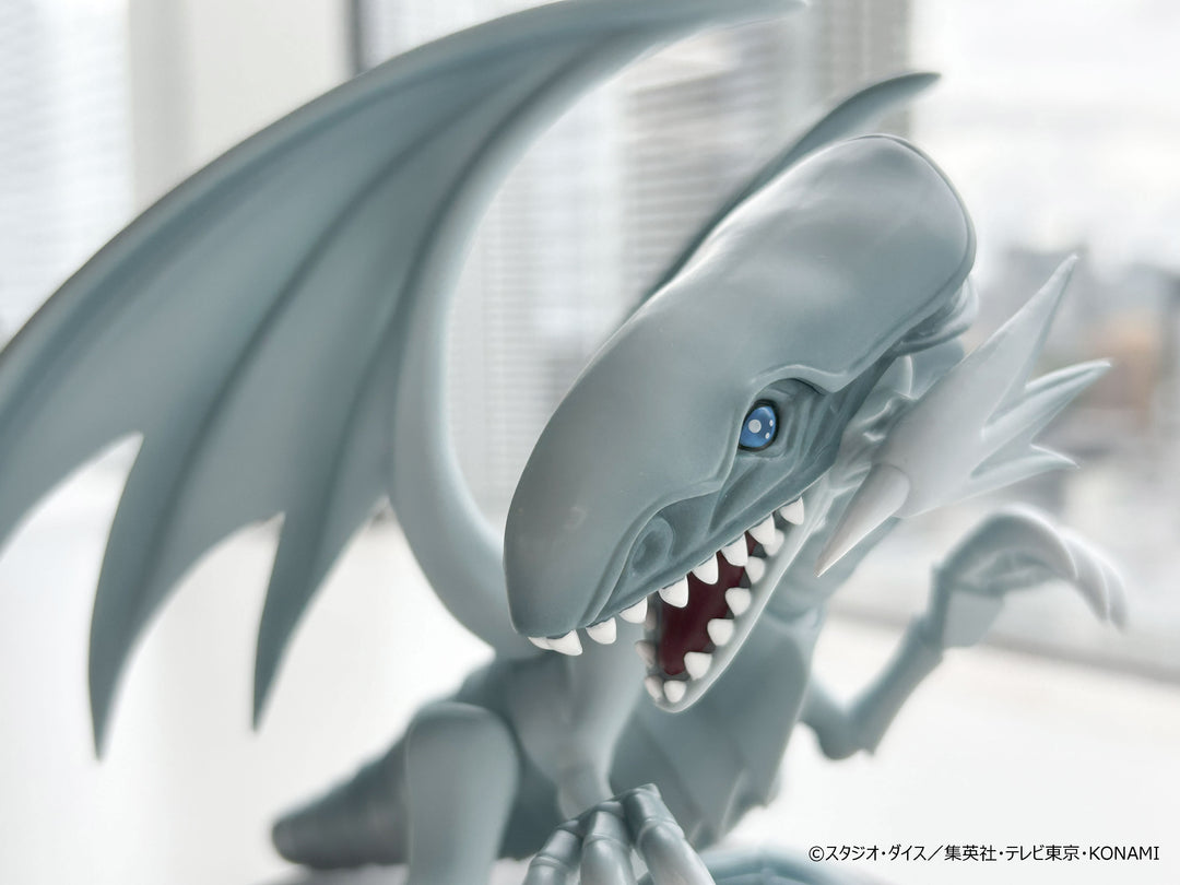 YU-GI-OH Equal Arts BLUE-EYES WHITE DRAGON