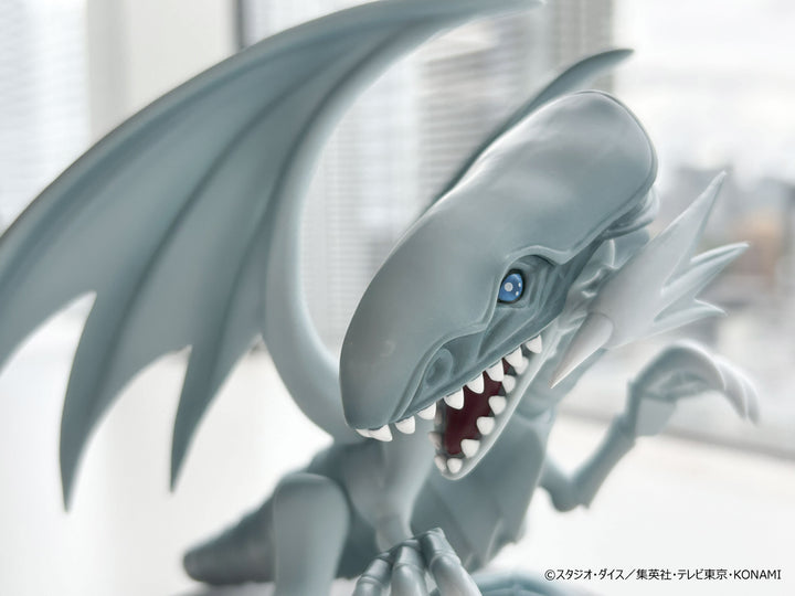 YU-GI-OH Equal Arts BLUE-EYES WHITE DRAGON