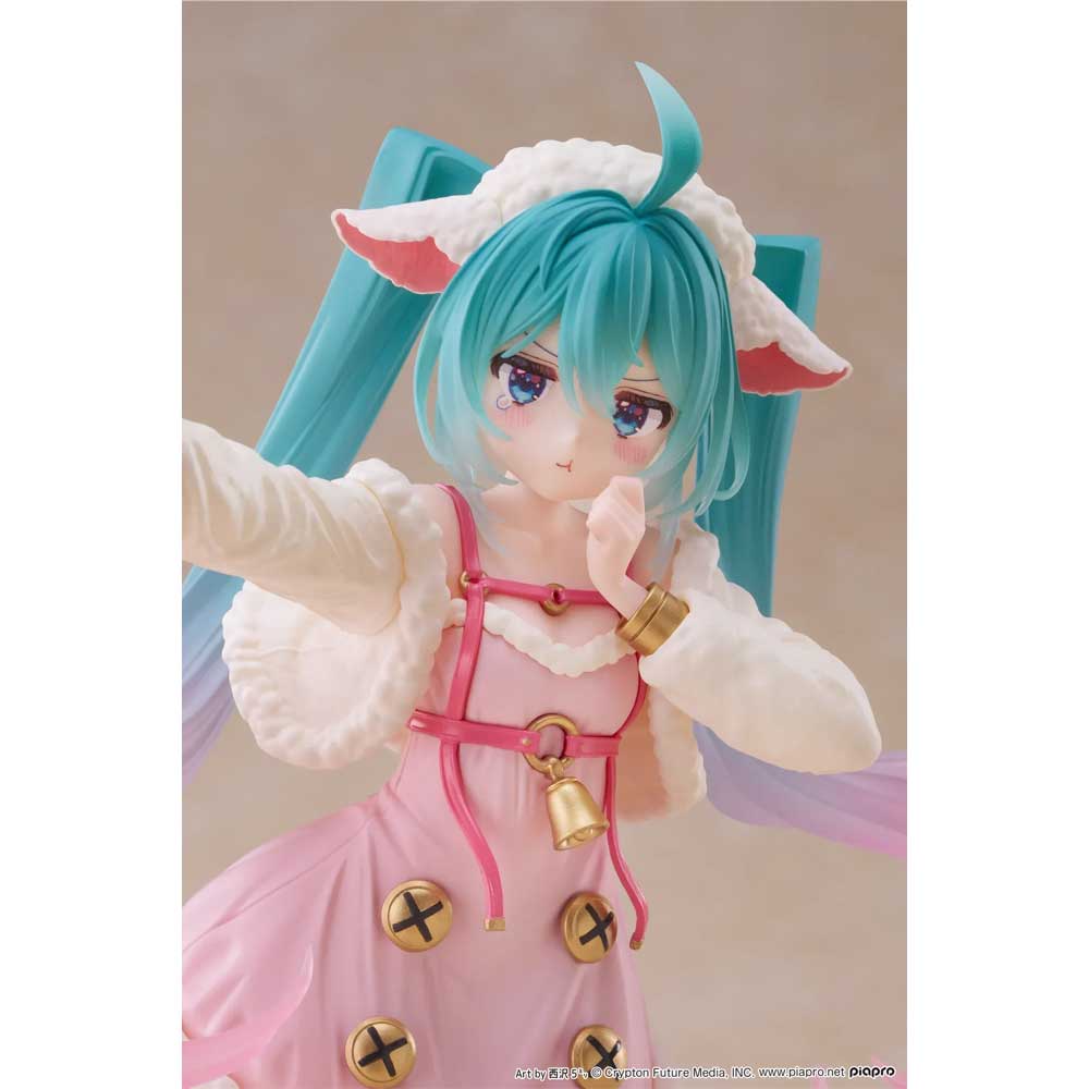 HATSUNE MIKU Wonderland Figure The Wolf and The Seven Young Goats